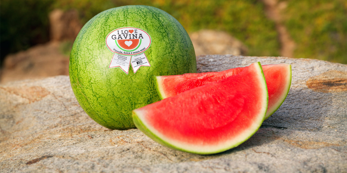 Pasqua segna il cambio di stagione: ultimi carciofi, fragole in corsa e prime mini-angurie